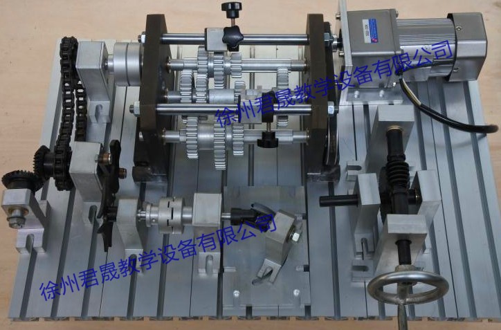 JS-BJC1型 便攜式機(jī)械系統(tǒng)傳動(dòng)創(chuàng)新設(shè)計(jì)實(shí)驗(yàn)箱